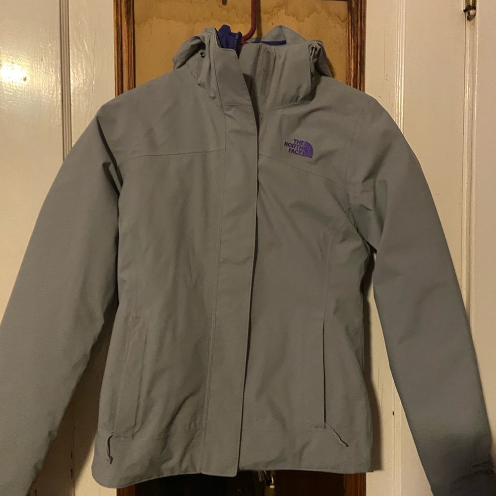 The North Face Women’s XS Triclimate 3 in 1 coat